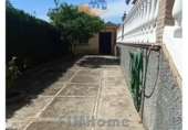 Chalet independiente con terreno en venta en la España, Gerena, ref: TR408248 foto