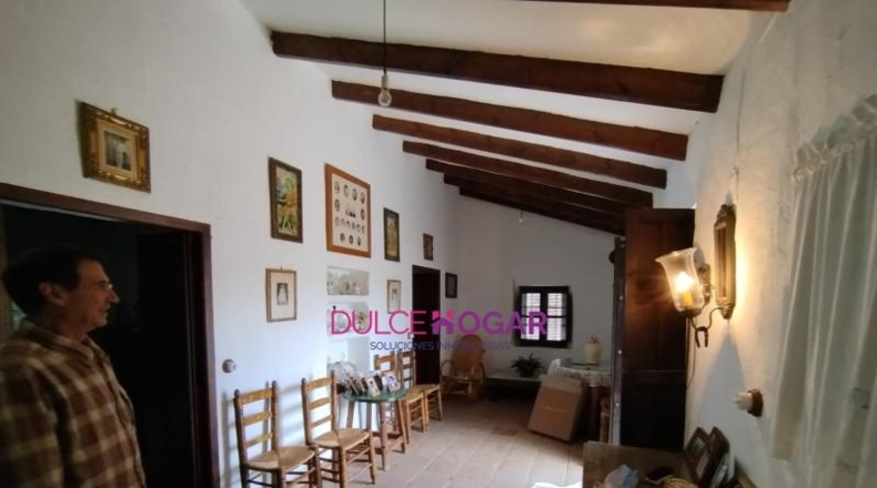 Málaga - Benamocarra - 9000m2