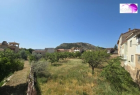 Alhama de Aragón 6000&nbsp;м²