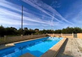 Chalet independiente con terreno en venta en la España, Ontinyent, ref: TR409830 foto
