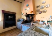 Chalet independiente con terreno en venta en la España, Ontinyent, ref: TR409830 foto