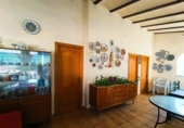 Chalet independiente con terreno en venta en la España, Ontinyent, ref: TR409830 foto