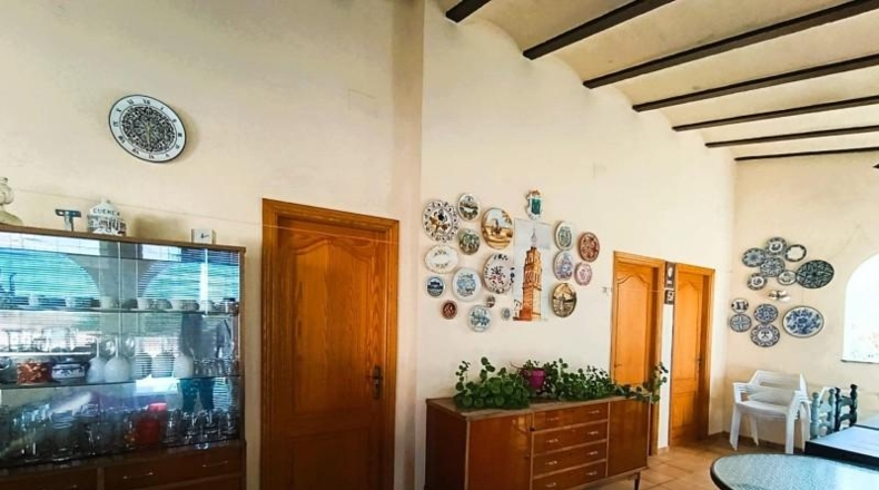 Валенсия - Ontinyent - 5210m2