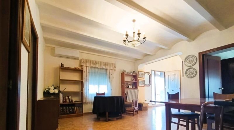 Валенсия - Ontinyent - 5210m2