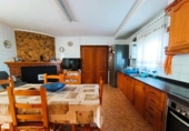 Chalet independiente con terreno en venta en la España, Ontinyent, ref: TR409830 foto