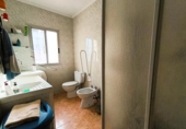 Chalet independiente con terreno en venta en la España, Ontinyent, ref: TR409830 foto