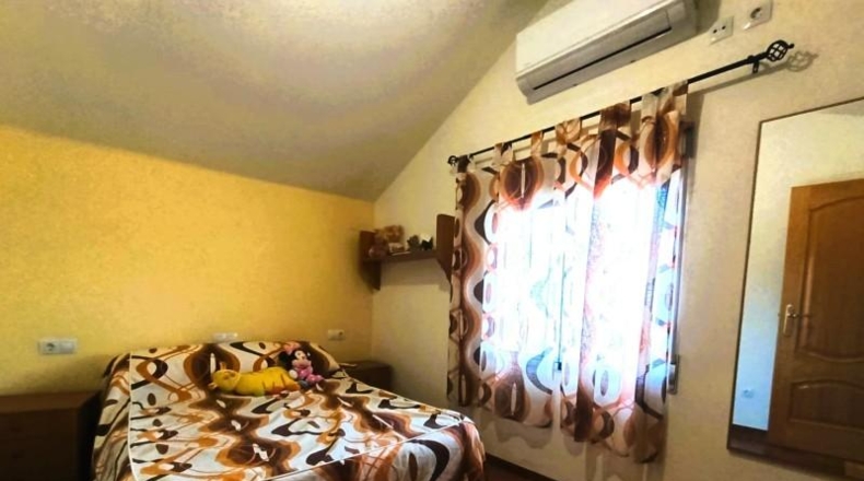 Валенсия - Ontinyent - 5210m2
