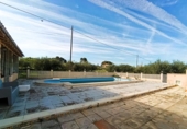 Chalet independiente con terreno en venta en la España, Ontinyent, ref: TR409830 foto