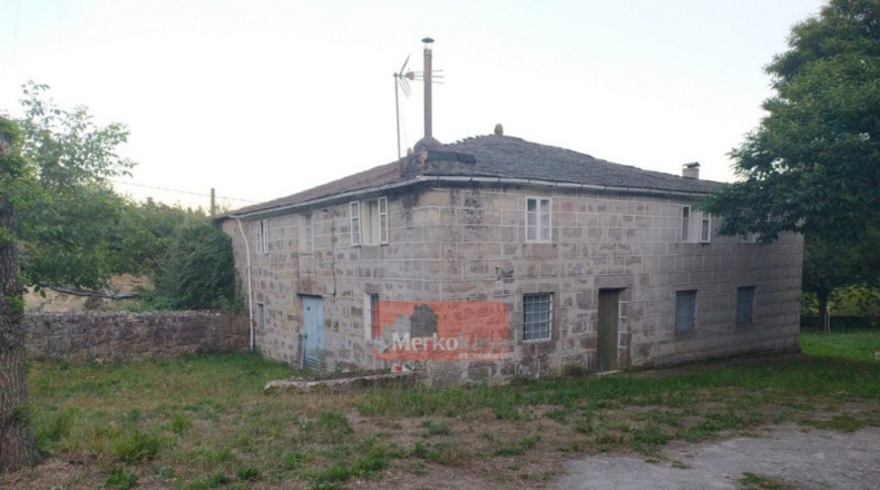 Lugo - Corgo - 2700m2