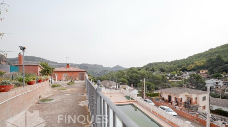 Barcelona - Sant Feliu de Codines - 540m2