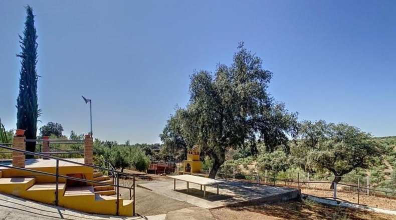 Córdoba - Адамус - 35000m2