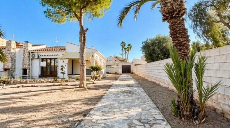 Alicante - Torrevieja - 586m2