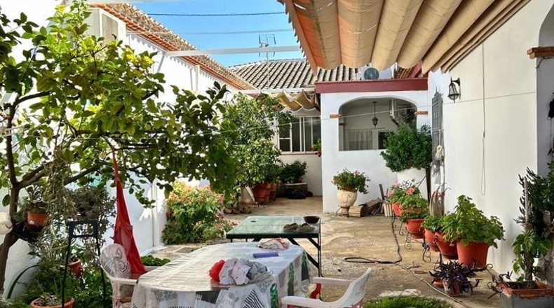 Granada - Villanueva Mesía - 2500m2