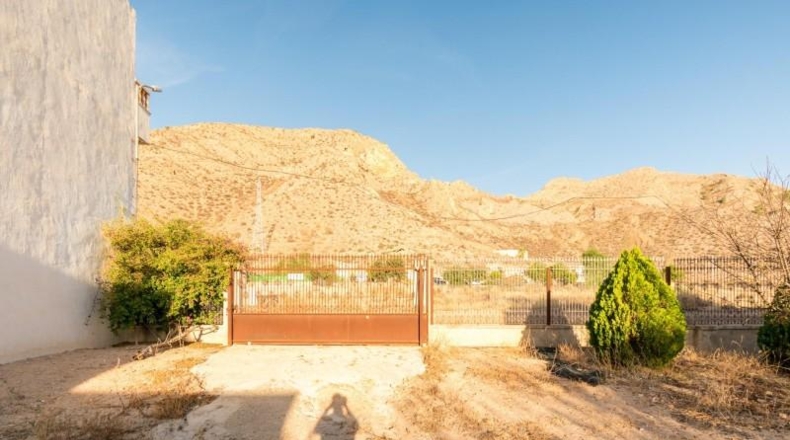 Alicante - Redován - 1328m2