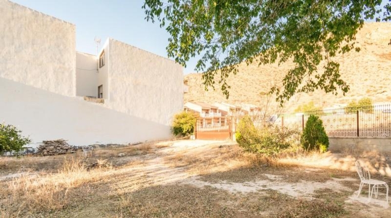 Alicante - Redován - 1328m2