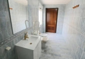 Chalet independiente con terreno en venta en la España, Granada, ref: TR396367 foto
