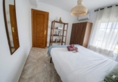 Chalet independiente con terreno en venta en la España, Granada, ref: TR396367 foto