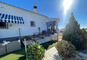 Chalet independiente con terreno en venta en la España, L'Alfàs del Pi, ref: TR371538 foto