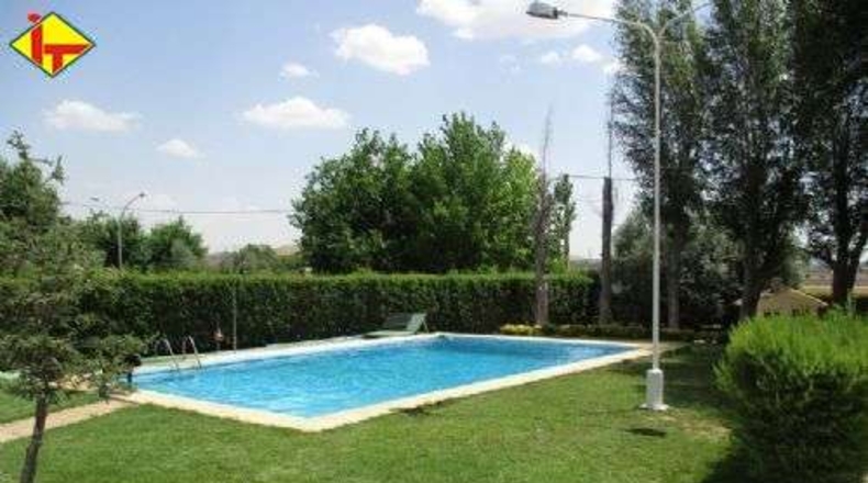Ciudad Real - Valdepeñas - 7000m2