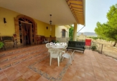 Chalet independiente con terreno en venta en la España, Montealegre del Castillo, ref: TR139977 foto