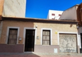 Casa de pueblo en venta en la España, Guardamar del Segura, ref: TR273202 foto