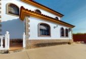 Chalet independiente con terreno en venta en la España, Encinarejo de Córdoba, ref: TR146322 foto