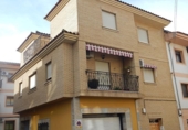 Chalet independiente con terreno en venta en la España, Coria, ref: TR339726 foto