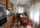 Chalet independiente con terreno en venta en la España, Coria, ref: TR339726 foto
