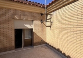 Chalet independiente con terreno en venta en la España, Coria, ref: TR339726 foto