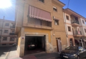 Chalet independiente con terreno en venta en la España, Coria, ref: TR339726 foto