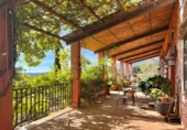 Chalet independiente con terreno en venta en la España, Piedralaves, ref: TR406510 foto