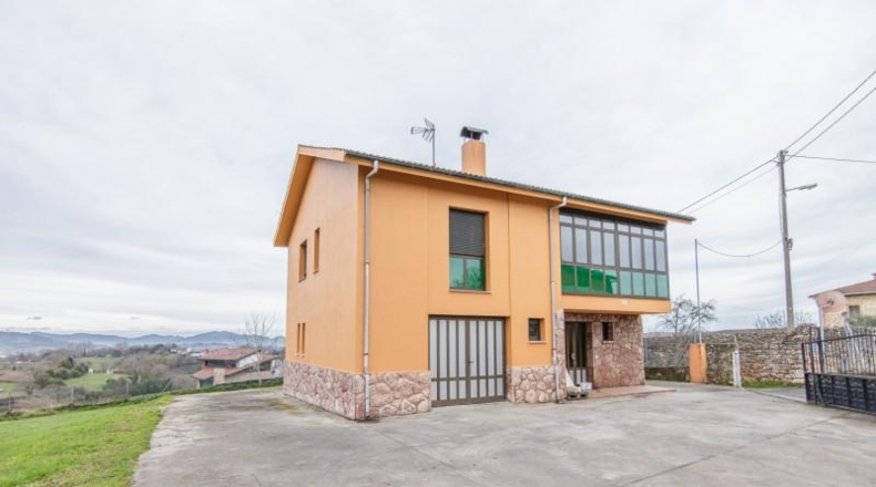 Asturias - Oviedo - 1080m2
