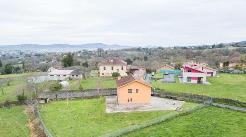 Asturias - Oviedo - 1080m2