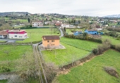 Chalet independiente con terreno en venta en la España, Oviedo, ref: TR374340 foto
