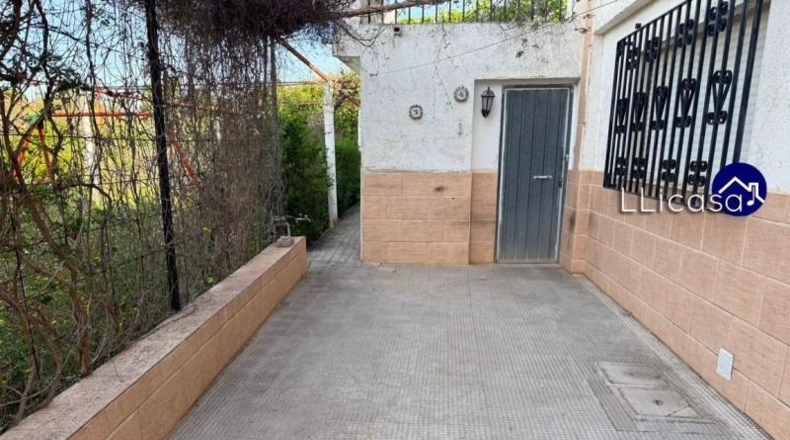València - Llíria - 1144m2