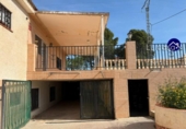 Chalet independiente con terreno en venta en la España, Llíria, ref: TR405715 foto