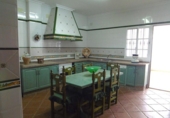 Chalet independiente con terreno en venta en la España, Gibraleón, ref: TR170299 foto