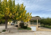 Chalet independiente con terreno en venta en la España, Xàtiva, ref: TR363650 foto