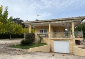 Chalet independiente con terreno en venta en la España, Xàtiva, ref: TR363650 foto