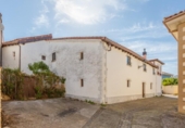 Chalet independiente con terreno en venta en la España, Salinas de Pamplona, ref: TR402984 foto