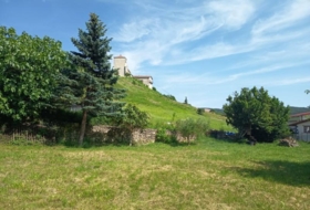 Iza 1373&nbsp;м²