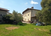 Chalet independiente con terreno en venta en la España, Iza, ref: TR327907 foto