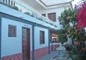 Chalet independiente con terreno en venta en la España, Icod de los Vinos, ref: TR133041 foto