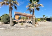 Detached villa with land for sale on España, Puerto Lumbreras, ref: TR151955 photo