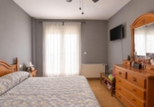 Chalet independiente con terreno en venta en la España, Padul, ref: TR410358 foto