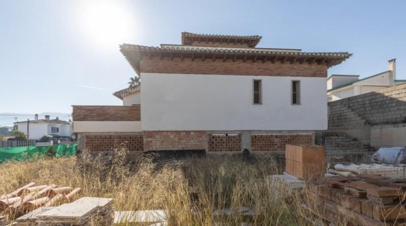 Granada - Villa de Otura - 981m2