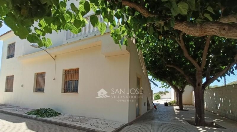 Alicante - Monforte del Cid - 11900m2