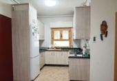 Отдельно стоящий дом с участком на продажу в городе Монфорте-дель-Сид Фото