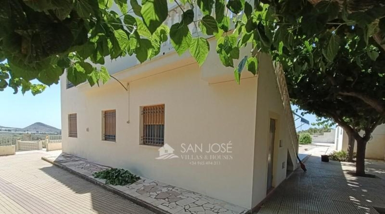 Alicante - Monforte del Cid - 11900m2