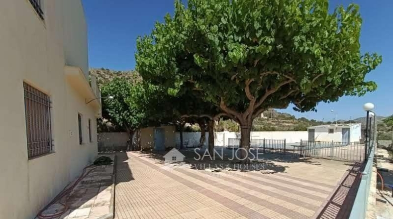 Alicante - Monforte del Cid - 11900m2
